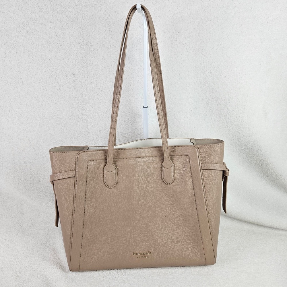 Kate Spade New York Knott Large Pebbled Leather Shoulder Bag Taupe PXR00451